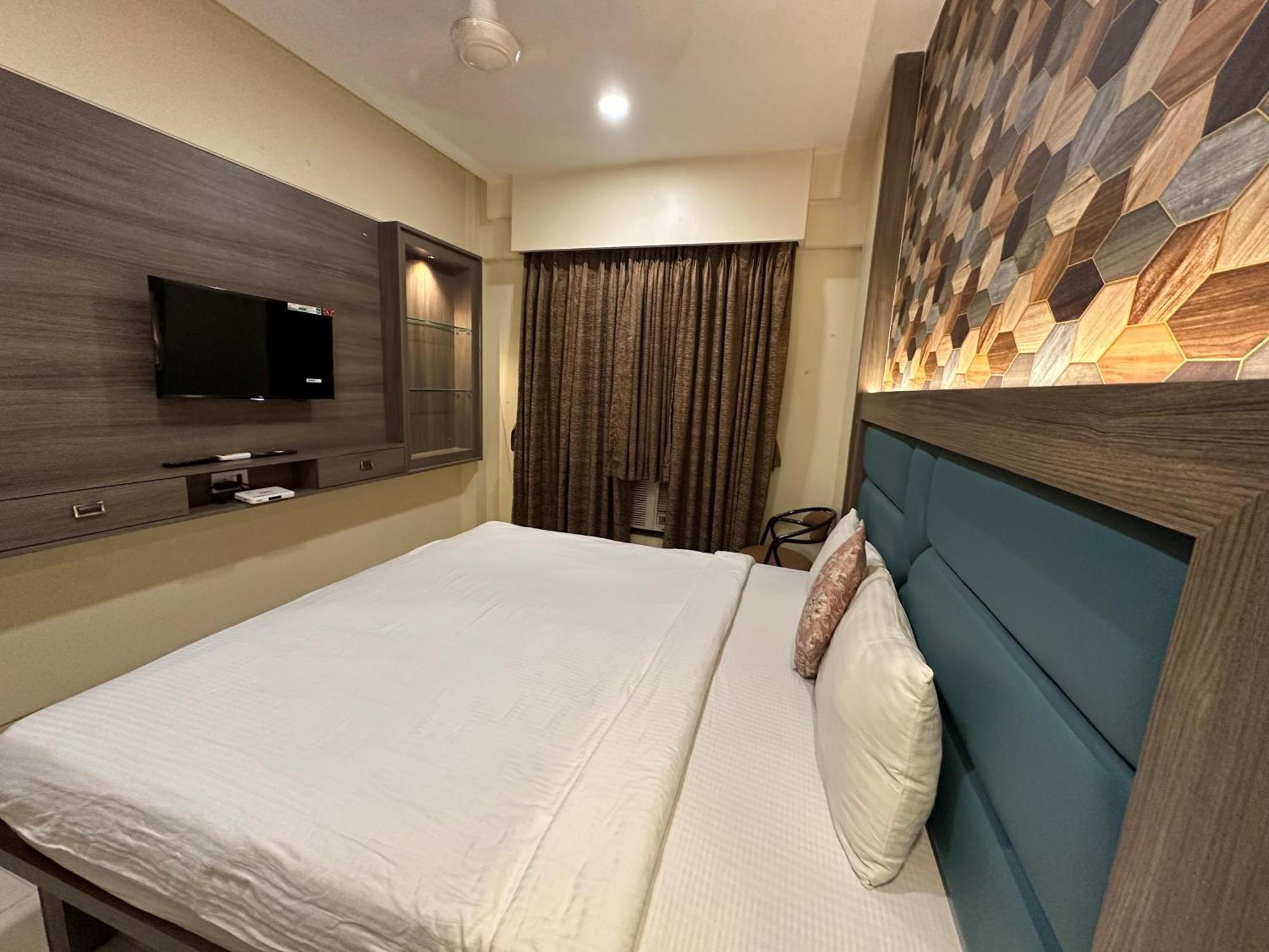 Srikrishna Paradise Hotel Thane Navi Mumbai المظهر الخارجي الصورة