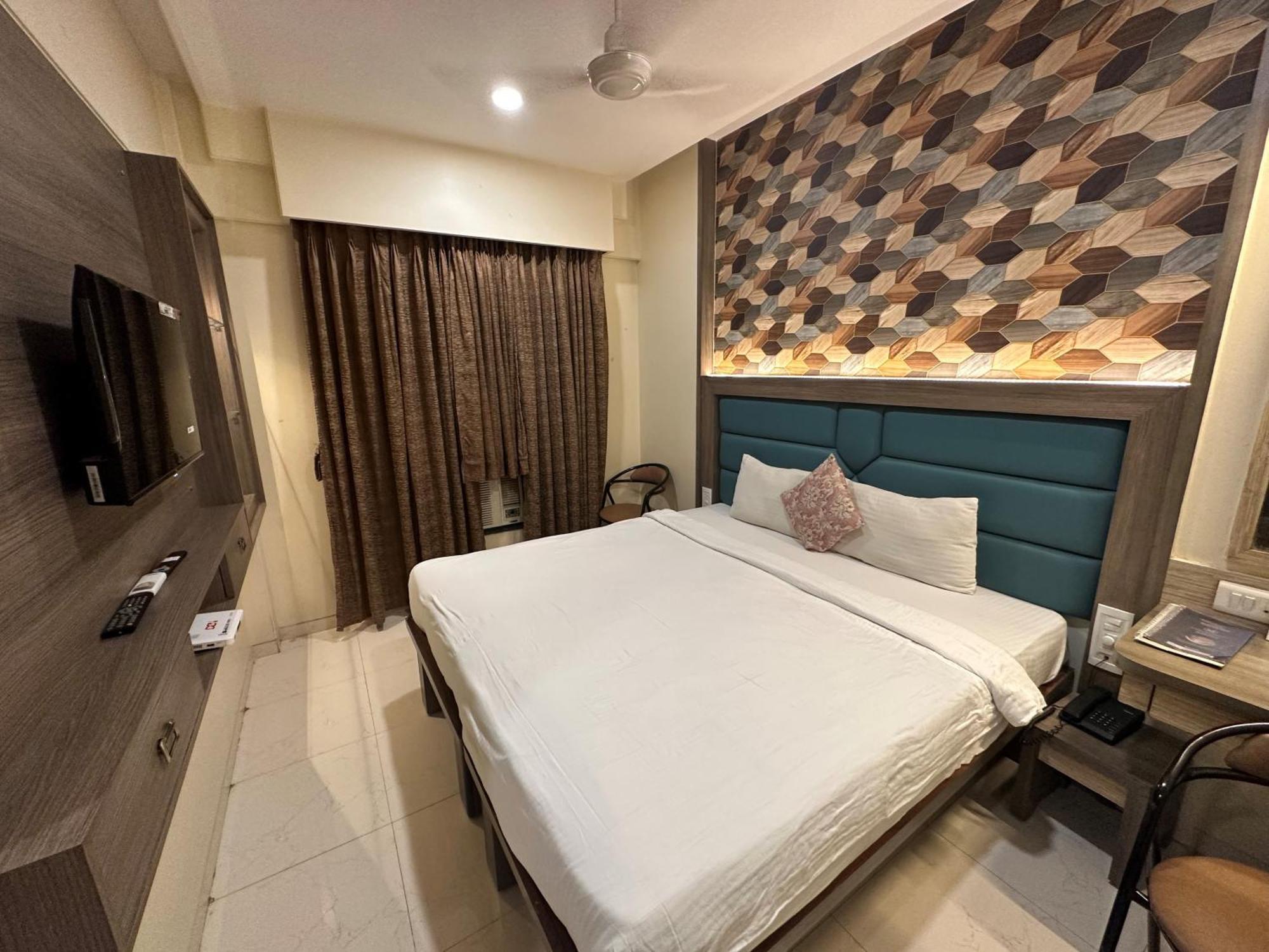Srikrishna Paradise Hotel Thane Navi Mumbai المظهر الخارجي الصورة